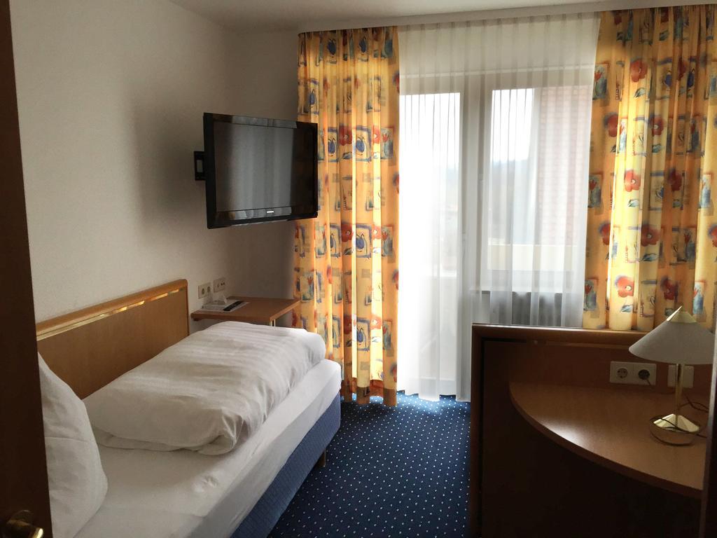 Hotel Gasthof Herderich Schlüsselfeld Pokoj fotografie