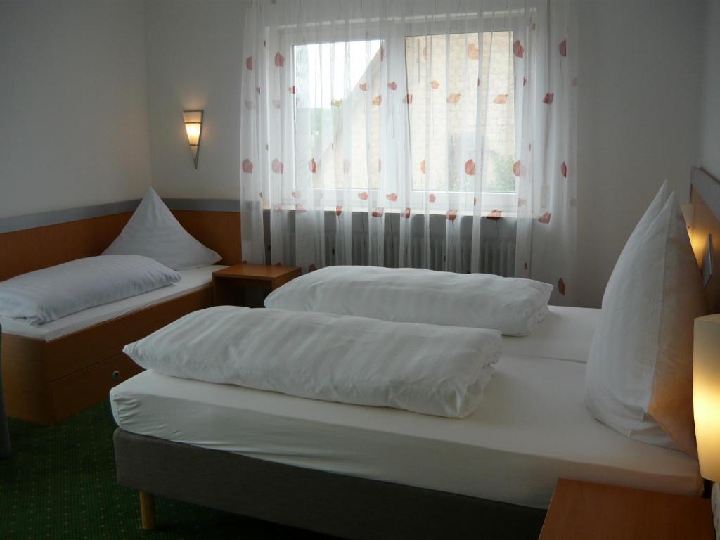 Hotel Gasthof Herderich Schlüsselfeld Pokoj fotografie